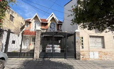 Chalet PH en alquiler en Lanus Este