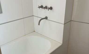 DEPTO DE CATEGORIA 2 DORM. 2 BAÑOS EN MILENICA IV