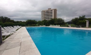 DEPTO DE CATEGORIA 2 DORM. 2 BAÑOS EN MILENICA IV