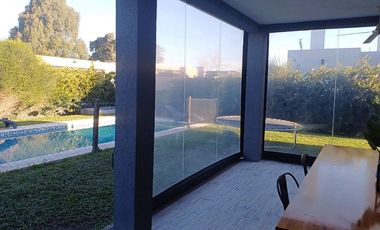 VENTA CASA 4 AMBIENTES ESCRITORIO PISCINA PILAR