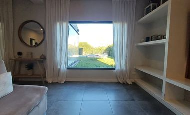VENTA CASA 4 AMBIENTES ESCRITORIO PISCINA PILAR