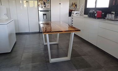 VENTA CASA 4 AMBIENTES ESCRITORIO PISCINA PILAR
