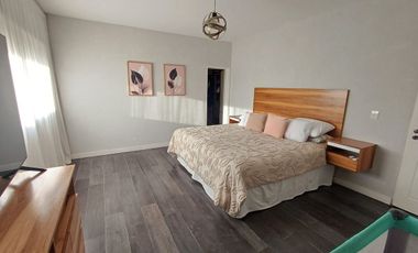VENTA CASA 4 AMBIENTES ESCRITORIO PISCINA PILAR