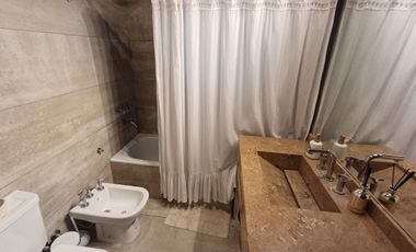 VENTA CASA 4 AMBIENTES ESCRITORIO PISCINA PILAR