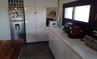 VENTA CASA 4 AMBIENTES ESCRITORIO PISCINA PILAR