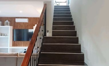 VENTA CASA 4 AMBIENTES ESCRITORIO PISCINA PILAR