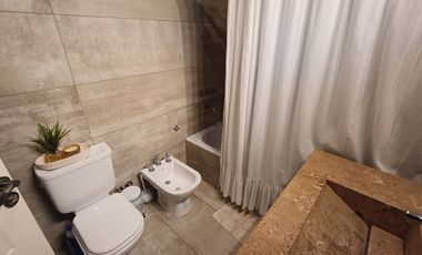 VENTA CASA 4 AMBIENTES ESCRITORIO PISCINA PILAR