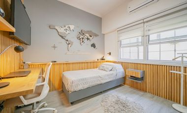 VENTA CASA DE 5 AMBIENTES EN VILLA SARMIENTO