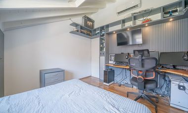 VENTA CASA DE 5 AMBIENTES EN VILLA SARMIENTO