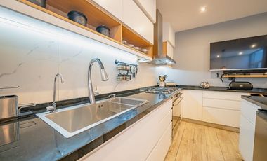 VENTA CASA DE 5 AMBIENTES EN VILLA SARMIENTO