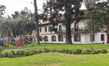 CASA EN VENTA QUINTA NORMAL DE 3 DORMITORIOS