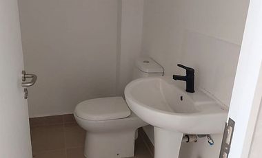 LOCAL ARRIENDO STRIP CENTER LAS PERDICES