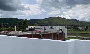 ESTRENA YA !! ESPECTACULAR CASA CON REC ABAJO Y VESTIDOR EN PARQUE CHIAPAS