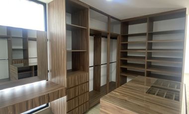 ESPECTACULAR CASA EN VENTA CON EXCELENTES ACABADOS EN PARQUE CHIAPAS, LOMAS