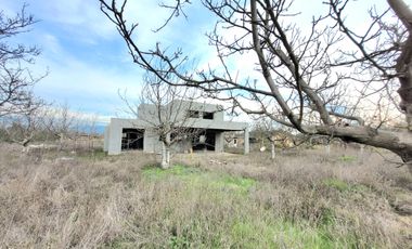 PARCELA EN CONDOMINIO CON OBRA AVANZADA Y ROL PROPIO