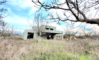 PARCELA EN CONDOMINIO CON OBRA AVANZADA Y ROL PROPIO