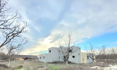 PARCELA EN CONDOMINIO CON OBRA AVANZADA Y ROL PROPIO