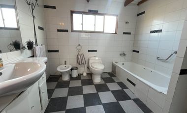 ARRIENDO CASA DE REPOSO PAINE 3600 MTS