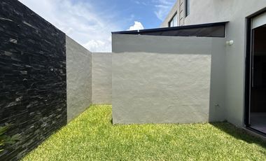 Casa en venta en Jardines de Santa anita, ZOI residencial, Tlajomulco de zuñiga
