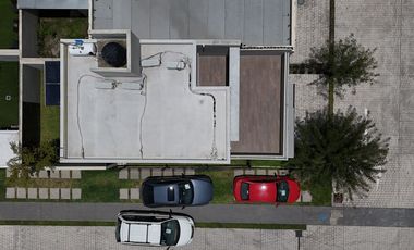 Casa en venta en Jardines de Santa anita, ZOI residencial, Tlajomulco de zuñiga