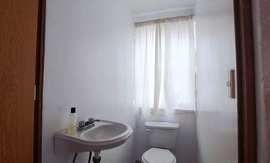Casa en venta en Los Laureles, segunda etapa