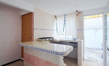 Casa en venta en Los Laureles, segunda etapa