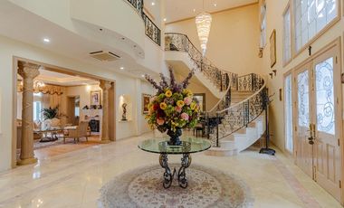 Residencia de Lujo en Venta - Diseño, Confort y Exclusividad en un Solo Lugar