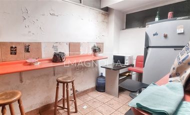 Local Comercial en Venta en Plaza Eusebio Lillo/ a dos calles de estación de Metro