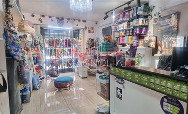 Local Comercial en Venta en Plaza Eusebio Lillo/ a dos calles de estación de Metro