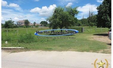 8000 sq/m of land near Soi 102