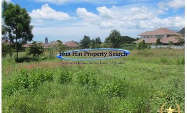 8000 sq/m of land near Soi 102