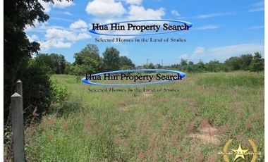 8000 sq/m of land near Soi 102