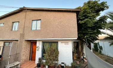 Casa en Venta  Huechuraba: Oportunidad Única