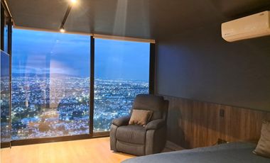 DEPARTAMENTO AMUEBLADO PISO 8 EN RENTA EN MIRA DIAMANTE QUERETARO GAA