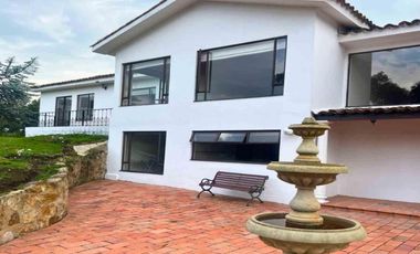 Arriendo Casa en Altos de yerbabuena