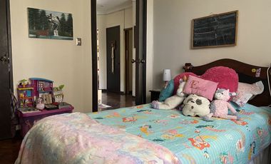 Venta, Estupenda casa con espacios muy amplios en general, piscina temperada