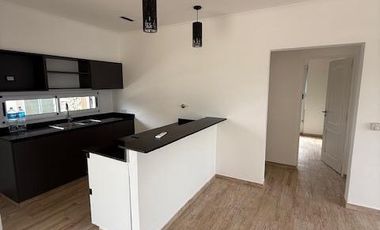 Casa 4 ambientes en alquiler -  Hudson Park