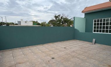 Casa RECÁMARA EN PLANTA BAJA en renta en Fracc. Ruiz Cortínes. VERACRUZ, VER.