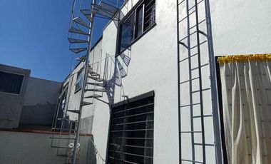 CASA EN RENTA CERCA DE TORRES DE SATELITE, NAUCALPAN DE JUAREZ