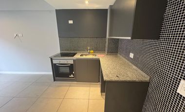 Excelente departamento de 3 ambientes en alquiler en Villa Urquiza
