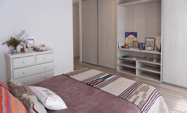 Casa 5 ambientes en alquiler, en Martínez