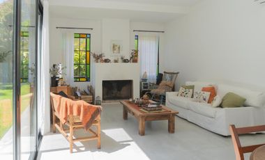 Casa 5 ambientes en alquiler, en Martínez