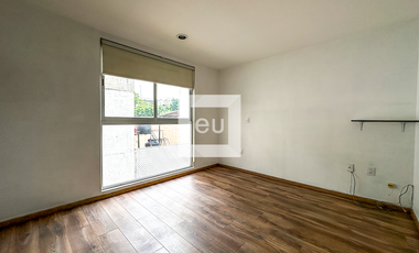 Casa tipo townhouse en VENTA en San Pedro de los Pinos