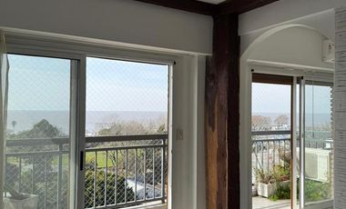 Departamento 4 amb totalmente reciclado , vista abierta al Rio