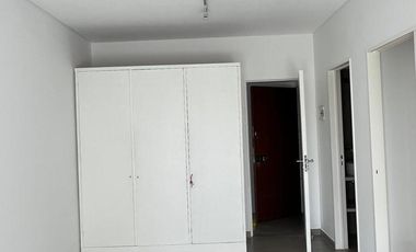 Departamento 4 amb totalmente reciclado , vista abierta al Rio