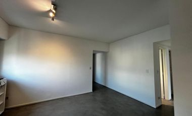 Departamento 4 amb totalmente reciclado , vista abierta al Rio