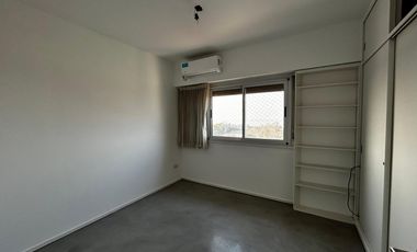 Departamento 4 amb totalmente reciclado , vista abierta al Rio