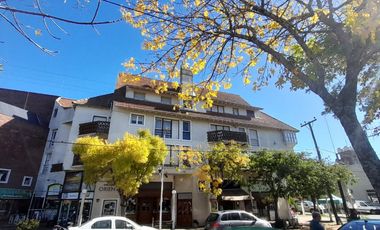 Impecable departamento 3 ambientes. Pleno centro de Pinamar