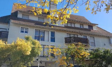 Impecable departamento 3 ambientes. Pleno centro de Pinamar