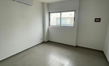 Casa 4 ambientes en venta en Ituzaingo